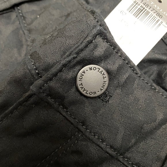 NWT Ann Taylor Black Cheetah Print Jeans - Picture 6 of 8